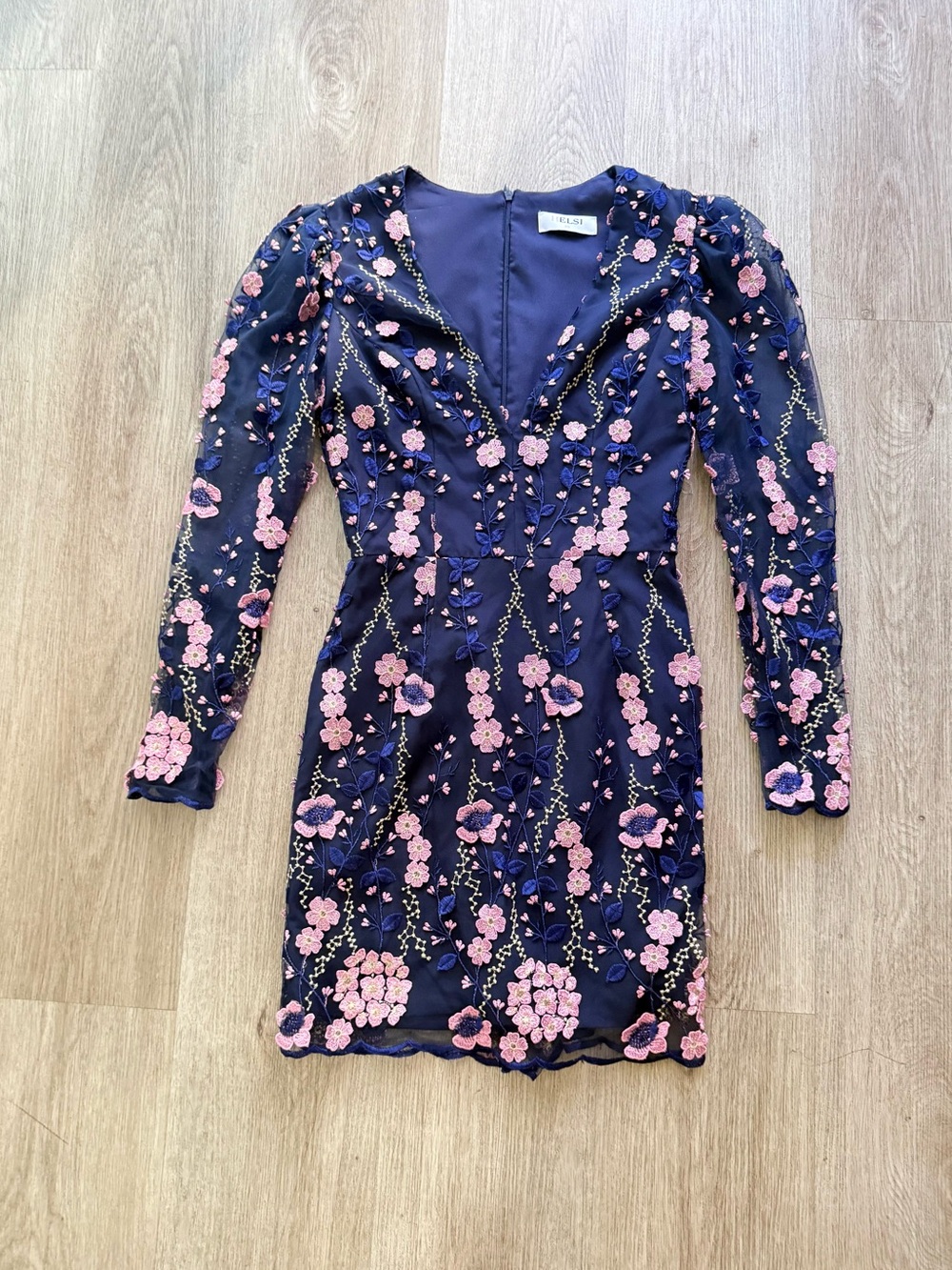 helsi blue & pink floral embroidered long sleeve v-neck mini dress size XS NEW